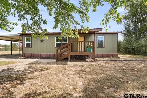 400 N Walnut, Van, TX 75790