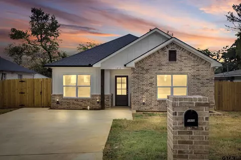 1212 Mccurley Dr, Tyler, TX 75702