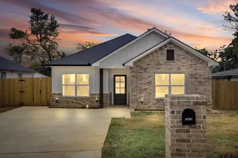 1212 Mccurley Dr, Tyler, TX 75702