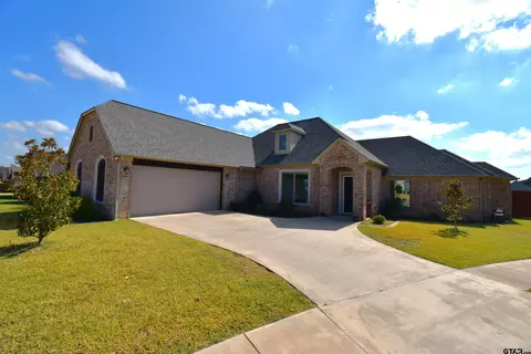1336 Ashley Creek Ln, Tyler, TX 75703