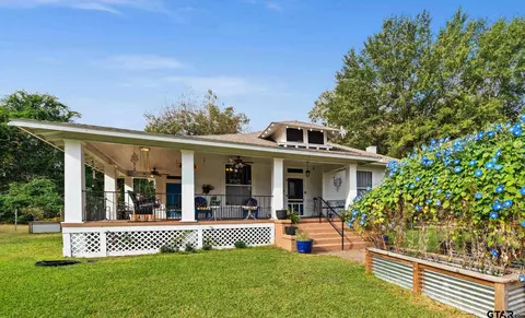 319 Austin, Jacksonville, TX 75766