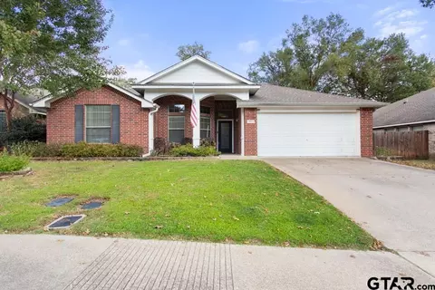 6031 Grace Ave, Tyler, TX 75707