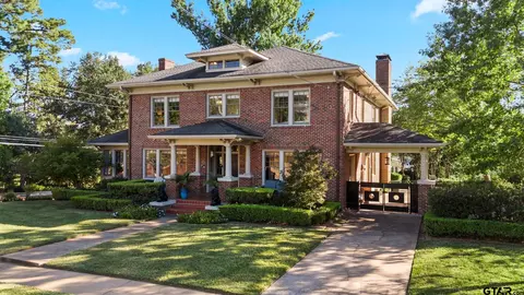 302 W Dobbs St, Tyler, TX 75701