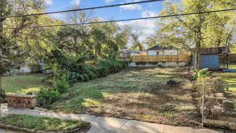 1209 Elm St, Tyler, TX 75702 photo 5