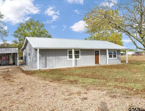 100 Farm Road 1498, Paris, TX 75462