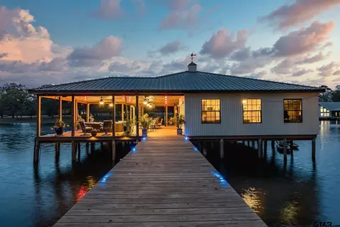17654 Southpoint Rd, Whitehouse, TX 75791