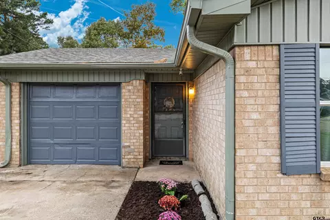 1403 Sapphire St, Longview, TX 75602