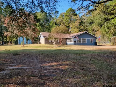 6103 N Us Highway 79, Palestine, TX 75801