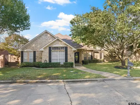 505 Redfearn Ct, Mount Pleasant, TX 75455