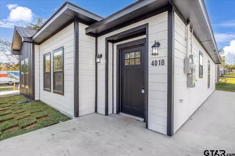401 S Georgia St UNIT B, Troup, TX 75789