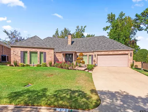 1419 Hollytree Pl, Tyler, TX 75703