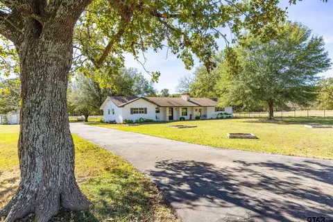 852 County Road 3520, Dike, TX 75437