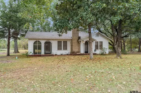 1302 E 1st, Mount Pleasant, TX 75455