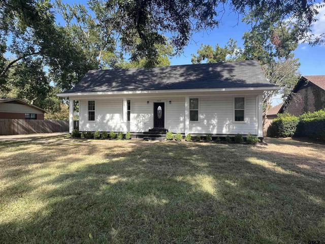 703 N Montgomery, Gilmer, TX 75644