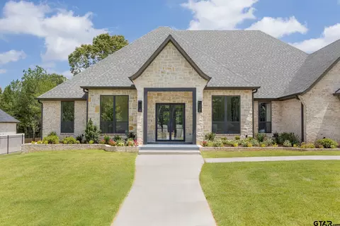 1002 Marsh Farm Rd, Tyler, TX 75703
