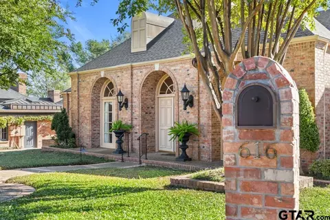 616 Rosemont Place Two, Tyler, TX 75701