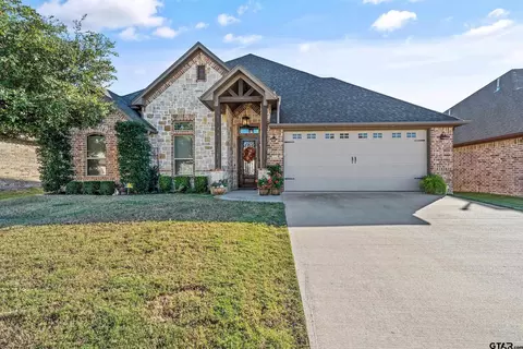 2933 Guinn Farms Rd, Tyler, TX 75707