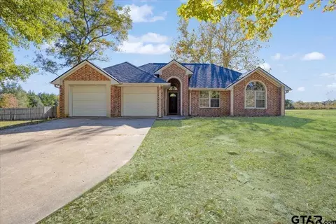 394 Nevills Rd, Mount Pleasant, TX 75455