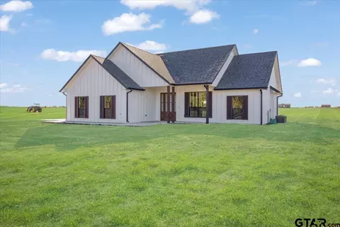 521 County Road 35500, Sumner, TX 75486