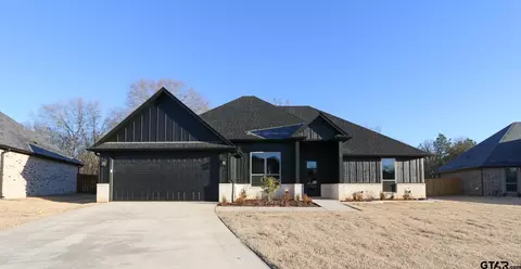 11724 Jayden Ln, Tyler, TX 75703