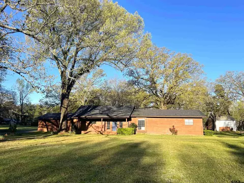 180 N Fm 911, Avery, TX 75554