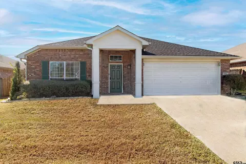 6981 Ranch Hill Dr, Flint, TX 75762