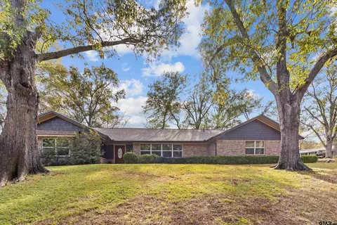 640 Beechwood Dr, Tyler, TX 75701