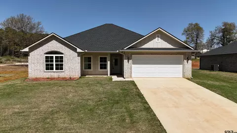 2011 Cr 2138, Troup, TX 75789