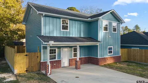 2924 Old Noonday Rd, Tyler, TX 75701