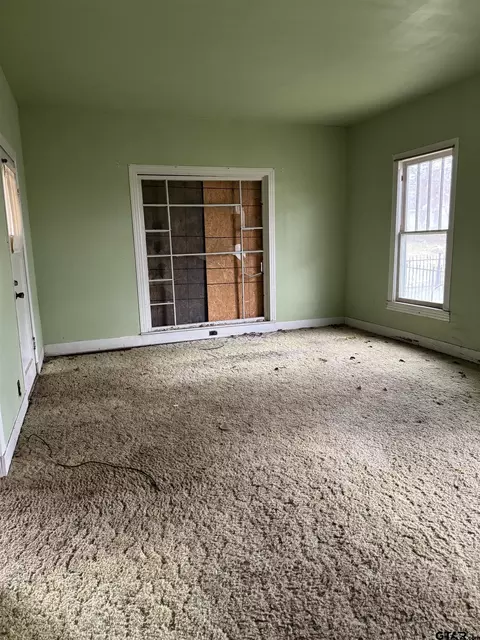 425 E Cedar St, Tyler, TX 75702 photo 3