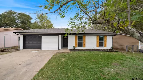 2210 Page Ave, Seagoville, TX 75159