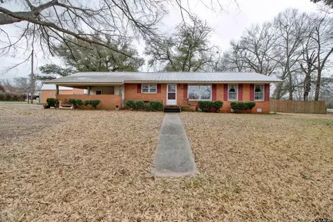 2001 W Main St, Henderson, TX 75652