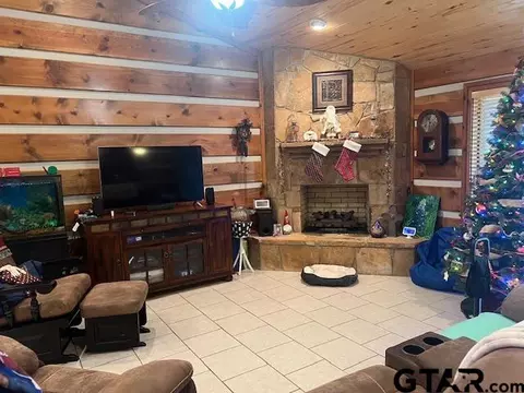409 Cr 2432, Pittsburg, TX 75686 photo 4