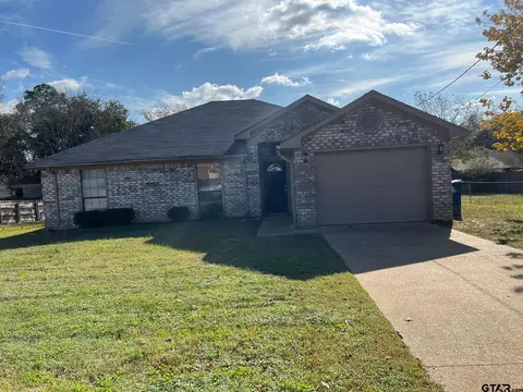 811 Willow Crk, Jacksonville, TX 75766