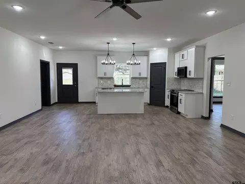 Living - 802 E Side Dr, Quitman, TX 75783 photo 1 of 1