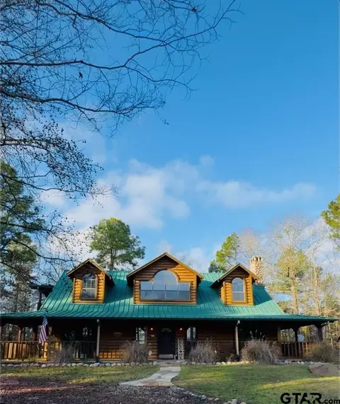 4983 Bobwhite Rd, Gilmer, TX 75645