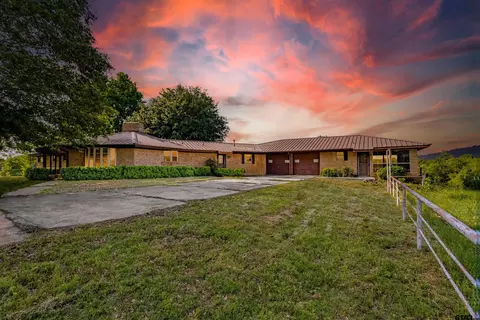 1524 County Road 1468, Quitman, TX 75783