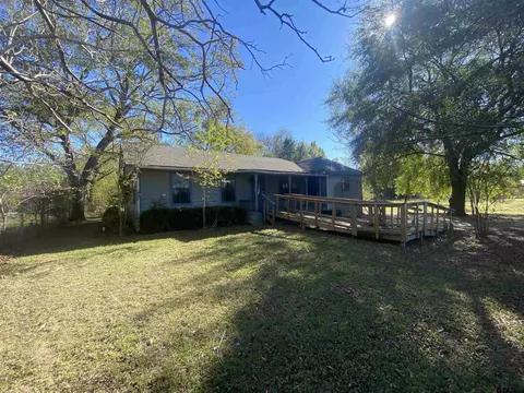 605 Wren, Mineola, TX 75773