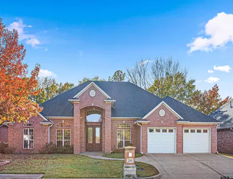 2202 Kennebunk Ln, Tyler, TX 75703