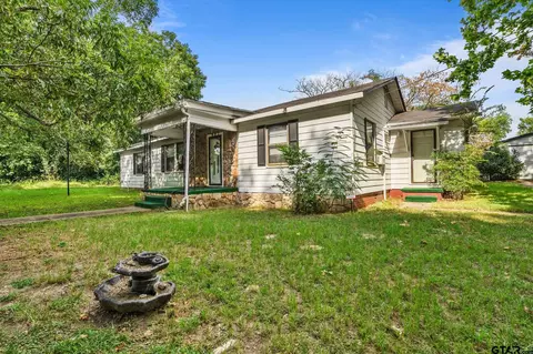 607 Williams St, Overton, TX 75684