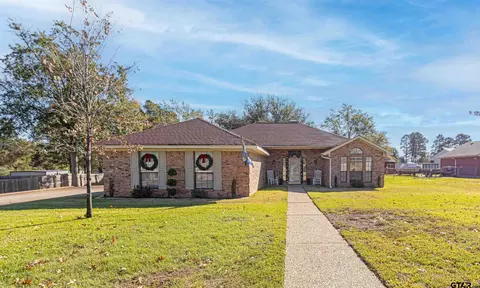 331 Bosque, Chandler, TX 75758