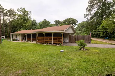 21942 Pine Cone Ln, Chandler, TX 75758
