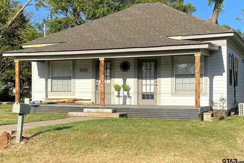 500 Gibson St, Winnsboro, TX 75494