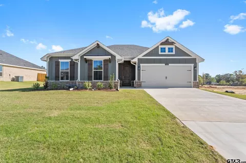 1532 Shug Ln, Lindale, TX 75771