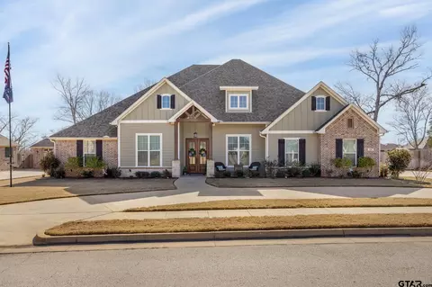 114 Nathan Dr, Chandler, TX 75758