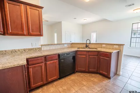 Kitchen - 702 Griffin Dr, Chandler, TX 75758 photo 1 of 3