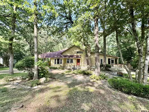 490 Branding Iron, Holly Lake Ranch, TX 75765