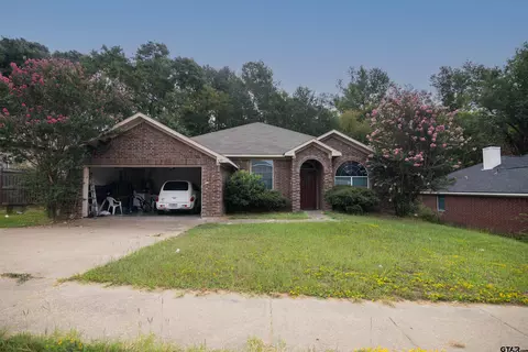 520 Eisenhower Dr, Tyler, TX 75704