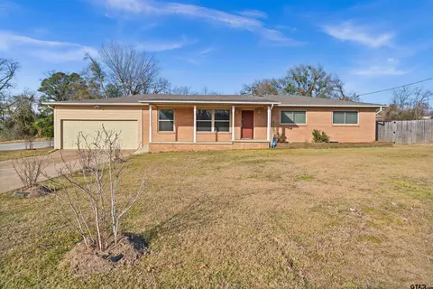 2024 Lindbergh St, Tyler, TX 75703