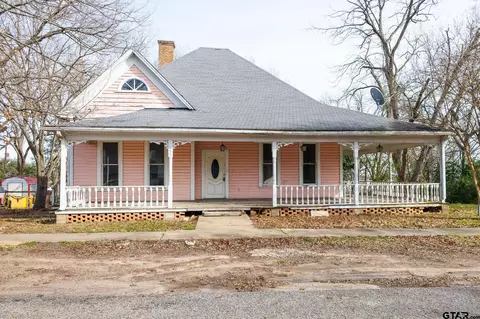 103 S Wildcat Dr, Big Sandy, TX 75755